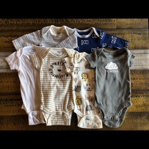 Newborn 0-3 Lot Boys/Gender Neutral Onesies